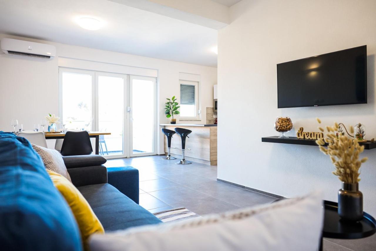 1Oak Rentals 2 Vir Dış mekan fotoğraf